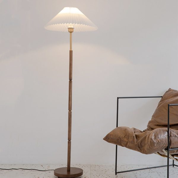 The Timeless Charm of Teddy Boy Lamp: A Classic Piece of Art and History