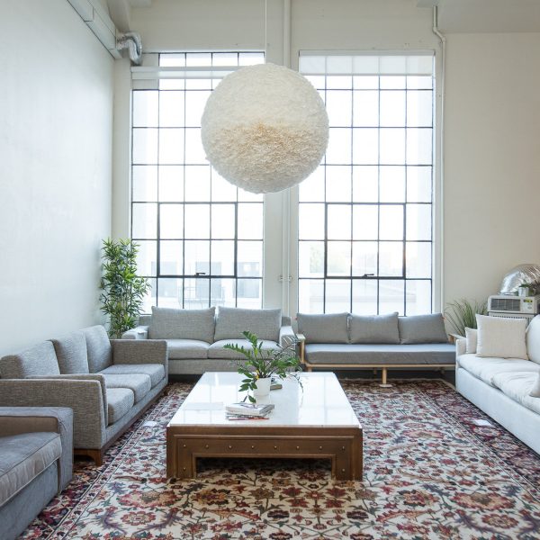 The Benefits of Using 3-5kg Salt Lamps: Improving Your Home Environment