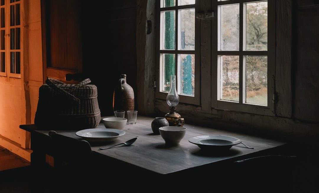 Photo ceramic table lamp