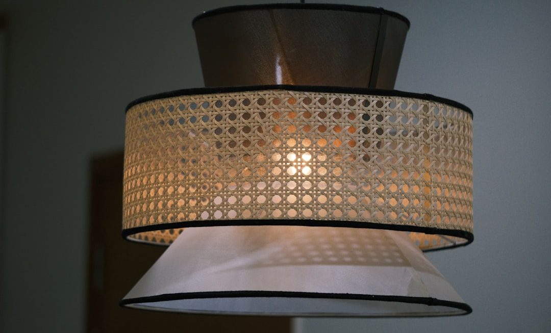 Photo rattan pendant light