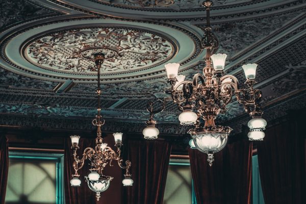 Sparkling Bubble Glass Chandelier for Bright Dining Rooms